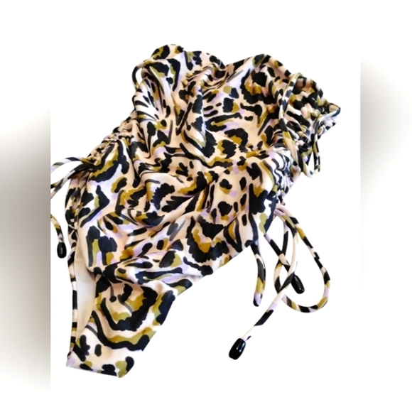 Litori Beachwear Ltda | Brazilian Animal Print One Piece Swimsuit | Size Medium - Picture 11 of 12